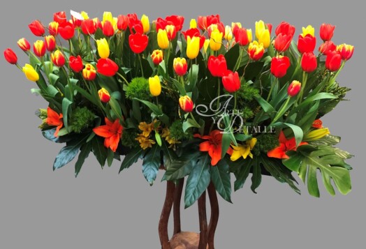 Jardinera de Tulipanes